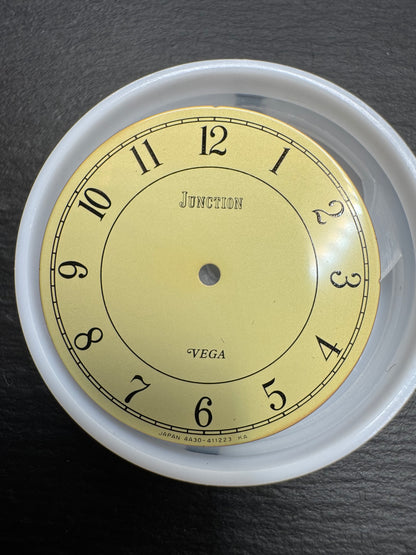 Citizen Original Dial 4A30-411223 "VEGA / Junction" (round, gold/railroad) – NOS