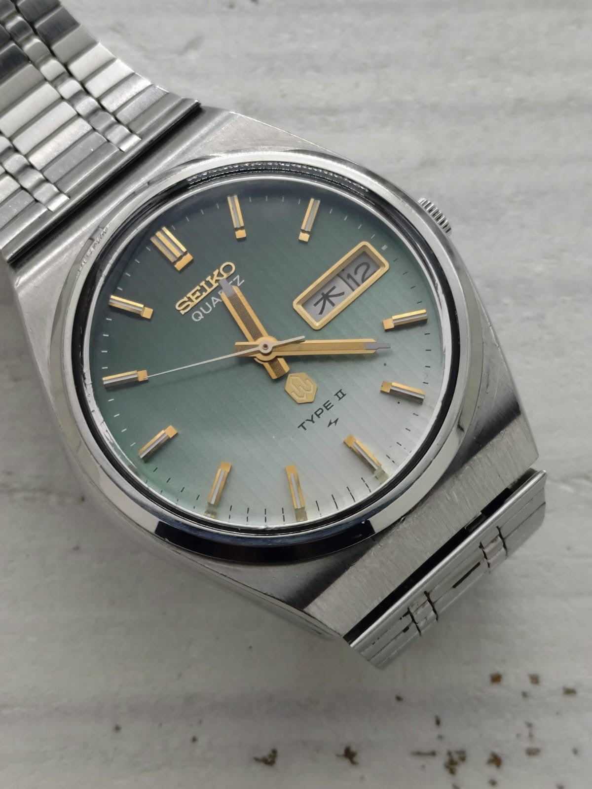 Seiko Quartz Type II – Réf. 4623-8030 – Calibre 4623, Daini Seikosha – cadran dégradé vert – janvier 1977