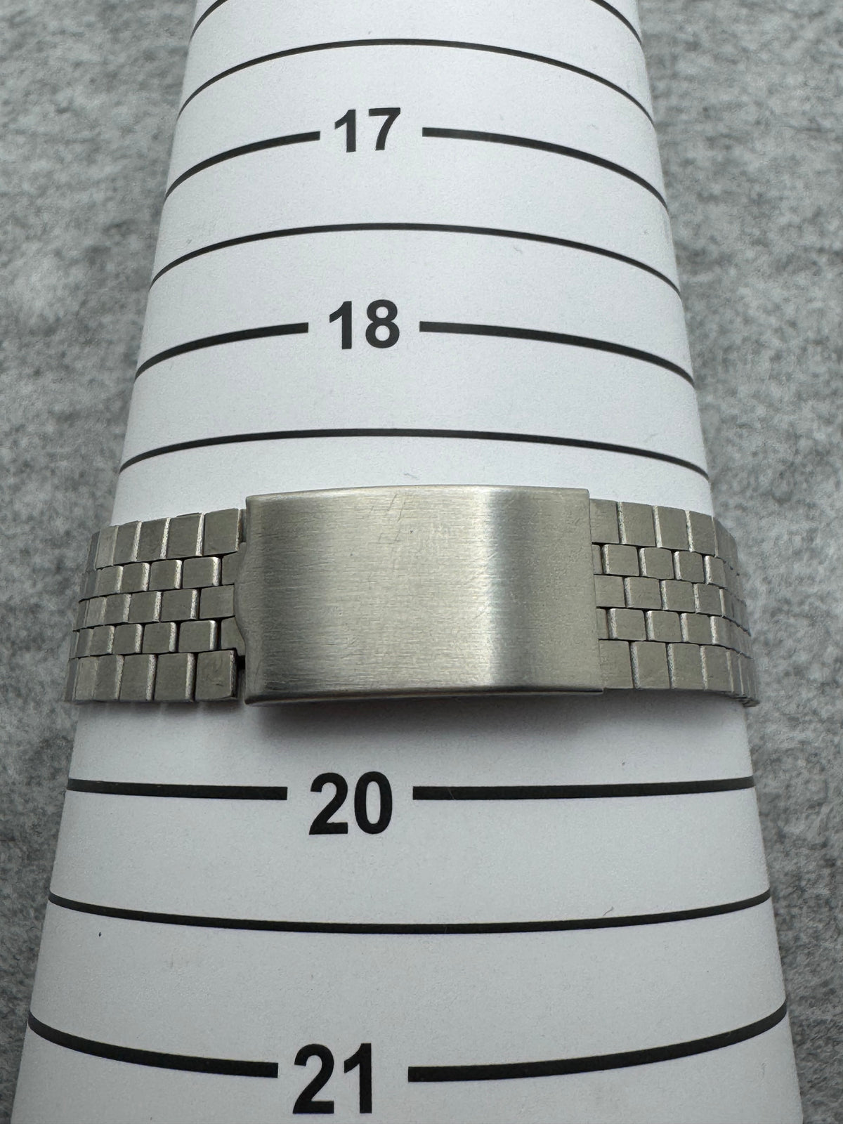 Citizen Alarm-Chronograph P080-312775 – digitale Citizen der 1980er Jahre – revidiert