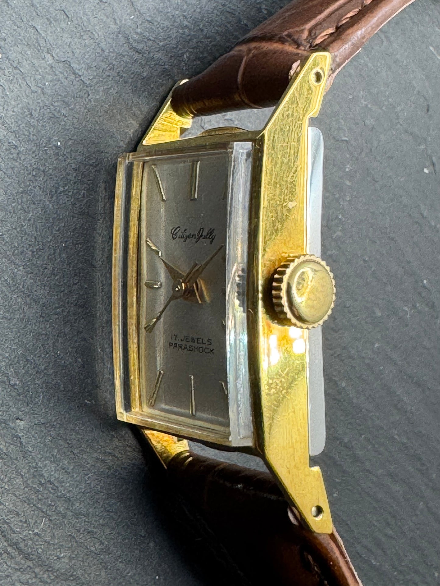 Citizen Heli J61401 (März 1964) – Tank-Style Damenuhr – vergoldet – frisch revidiert