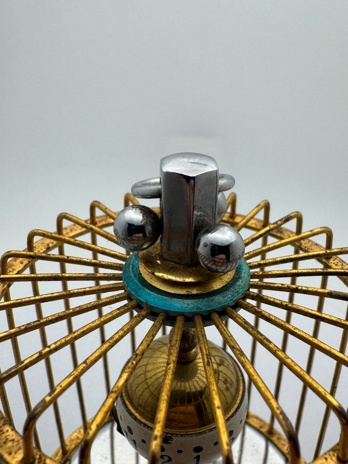 Kindai Watch Co. Bird Cage Clock – mechanical birdcage clock – rotating time display – moving bird – vintage Japan – serviced