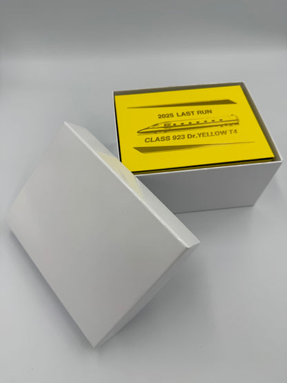 Seiko × Shinkansen Class 923 „Doctor Yellow T4 – Last Run" – Gedenkchronograph Nr. 4244 von 5.000 – ungetragen mit Box und Zertifikat