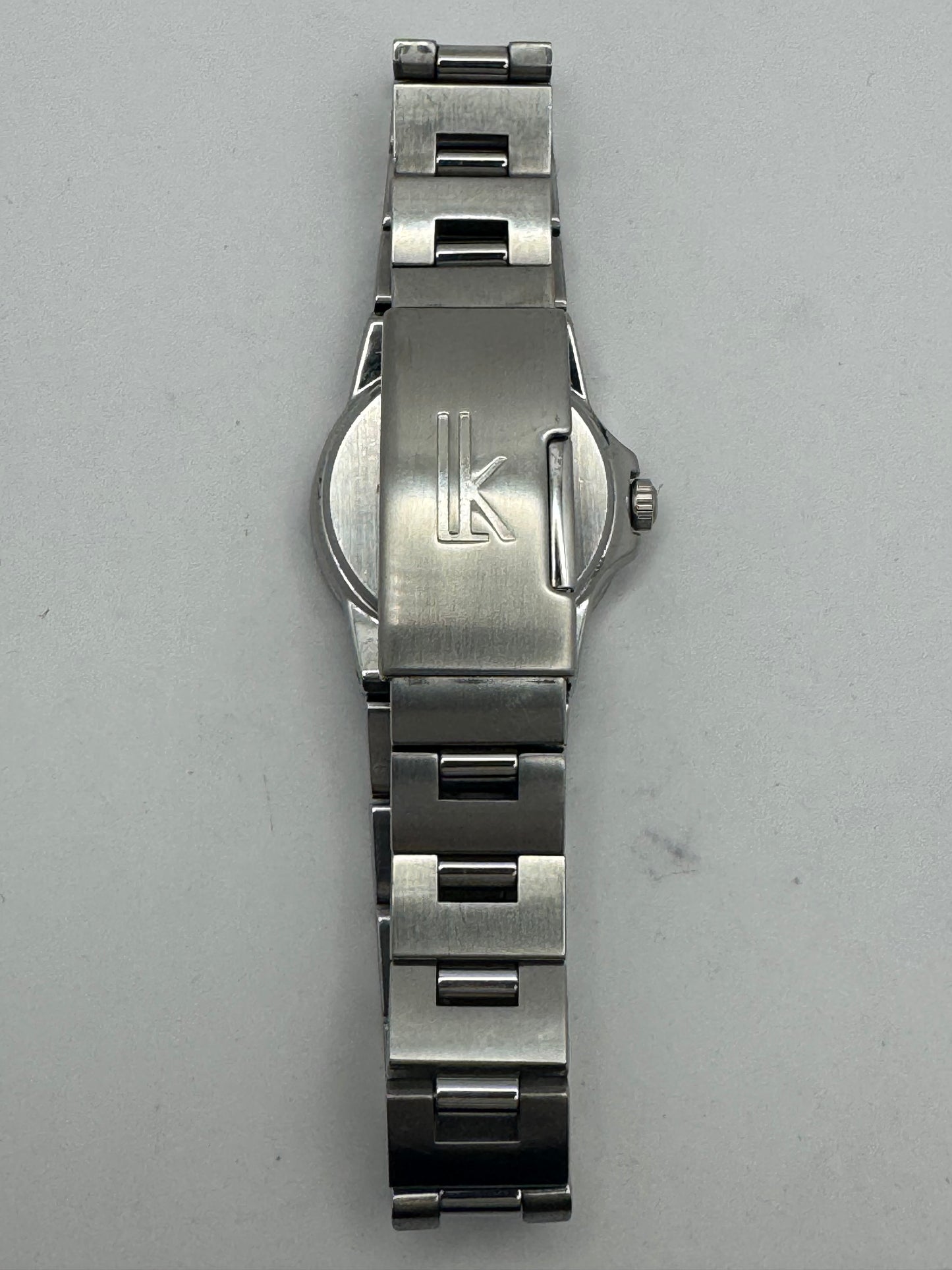 Seiko Lucia Quarz-Damenuhr (Ref. 4N21-1180), Dezember 1999, silbernes Zifferblatt, Original-Stahlarmband mit Ersatzgliedern