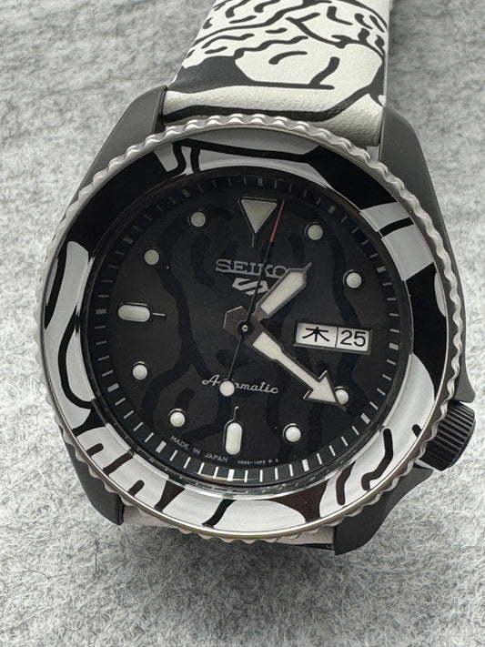 Seiko 5 Sports “AUT○ MOAI” Limited Edition SBSA123 (JDM)
