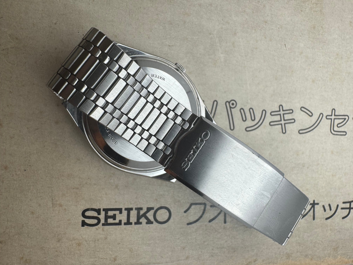 Seiko Quartz Type II – Réf. 4623-8030 – Calibre 4623, Daini Seikosha – cadran dégradé vert – janvier 1977