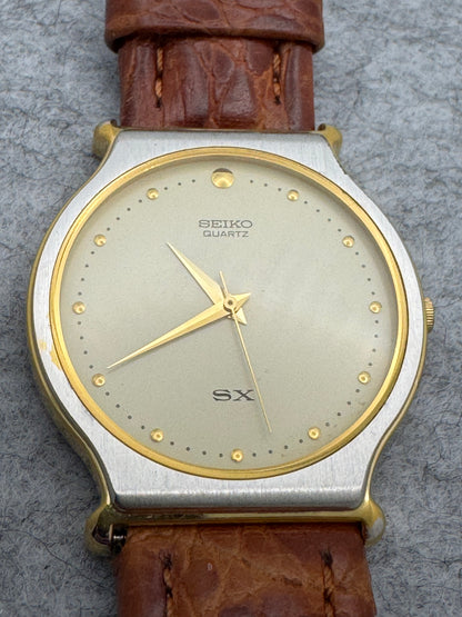 Seiko SX Quarz Ref. 5Y31-8A00 – Februar 1987 – flaches bicolores Gehäuse