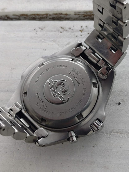 Seiko Kinetic Titanium Scuba 200 m – Ref. 5M63-0B40 – Caliber 5M63, titanium, diver's bezel – June 2006