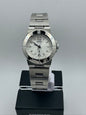 Seiko Lucia Quarz-Damenuhr (Ref. 4N21-1180), Dezember 1999, silbernes Zifferblatt, Original-Stahlarmband mit Ersatzgliedern