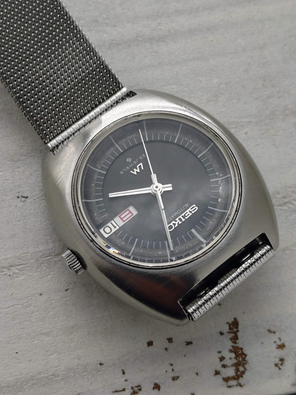 Seiko Lord Matic 5606-6000 – Aug. 1972 – schwarzes Dial, Day-Date, revidiert