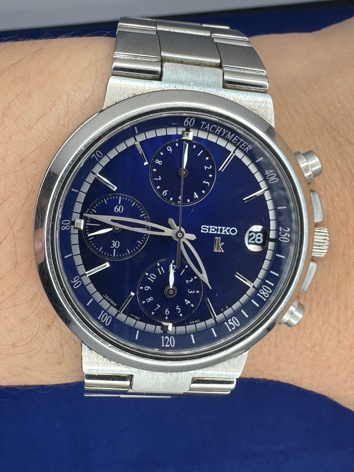 Seiko Lukia Chronograph 7T92-0AA0 – JDM Modell (Oktober 2011) mit blauem Sunburst-Zifferblatt und LK-Signatur