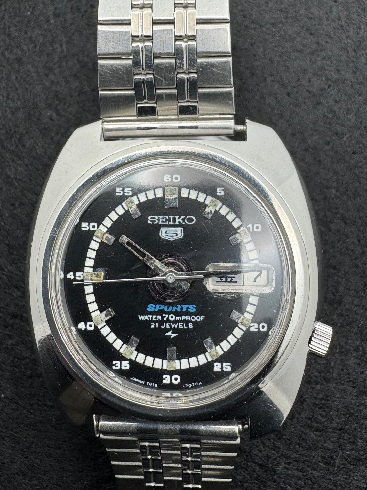 Seiko 5 Sports – Ref. 7019-7000 (November 1969, Japan)