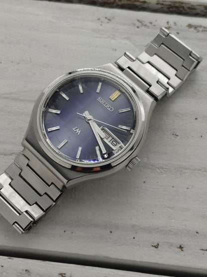 Seiko Lord Matic Special 5206-6090 – Calibre 5206, 23 rubis, Daini Seikosha – cadran bleu, verre minéral triple facette – novembre 1972 – fraîchement révisée