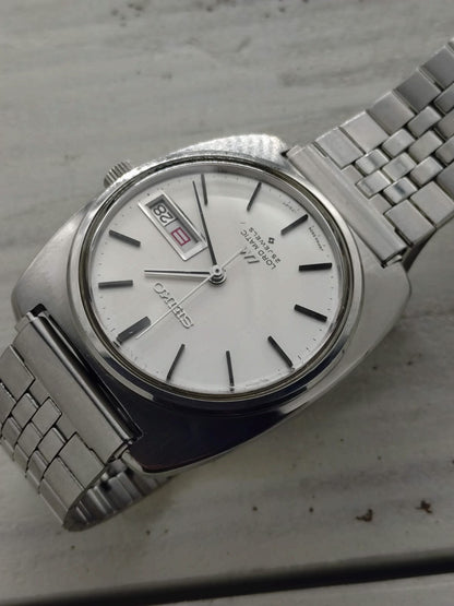 Seiko Lord Matic 5606-7130 – Caliber 5606, 25 jewels, Suwa Seikosha – Linen dial, monocoque case – July 1970 – freshly serviced
