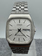 Citizen Quarz 5500-S023211 – November 1994 – quadratisches Gehäuse, Tag/Datum, 10 bar – originales Stahlarmband