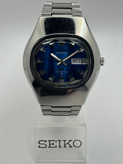 Seiko LM / Lord Matic Ref. 5606-5170, blaues Zifferblatt, originales LM-Stahlband, Mai 1974