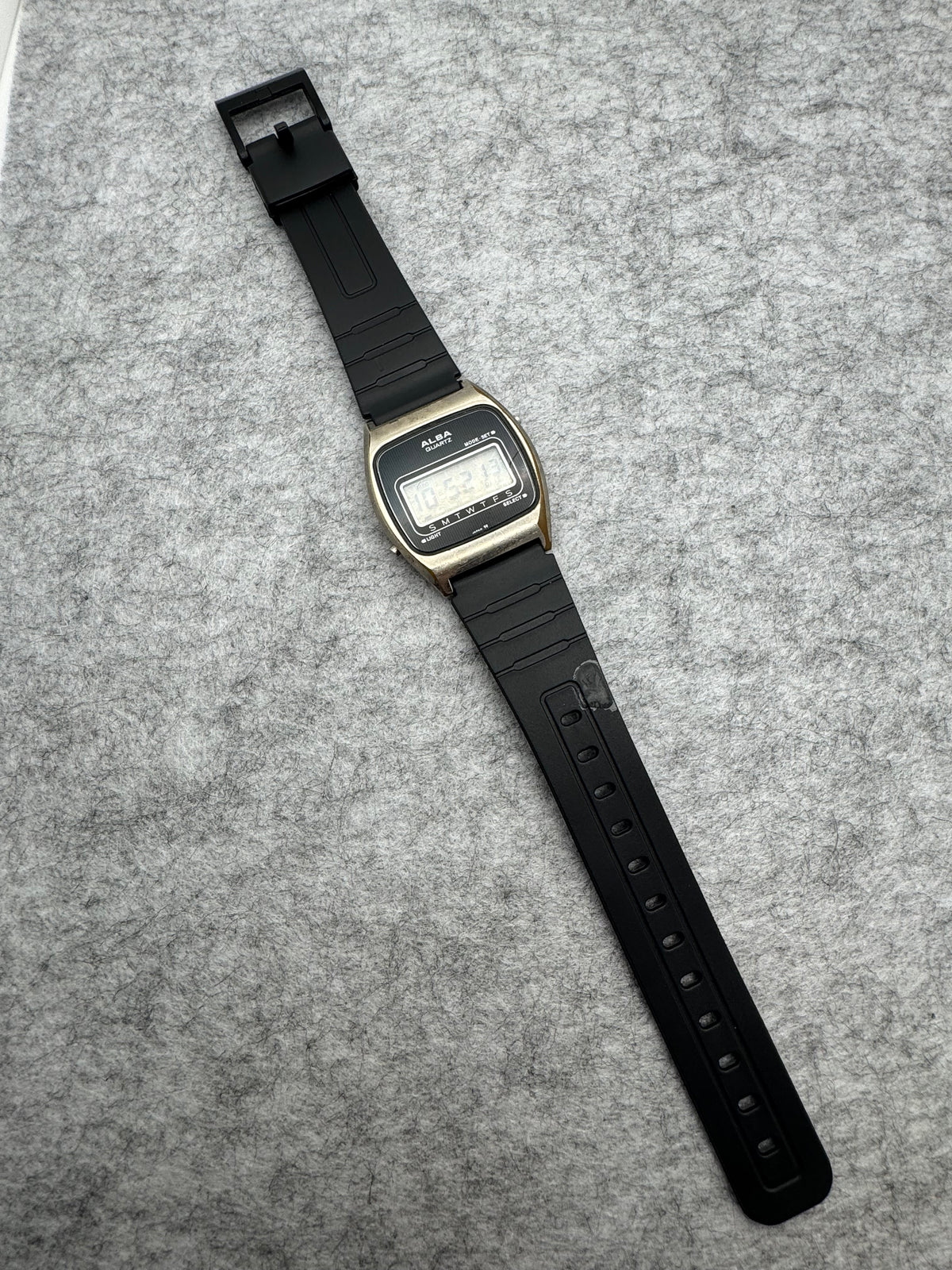 ALBA Quartz Y723-4000 – Juni 1989 - digitale Seiko-Zweitmarke mit Displaybeleuchtung – revidiert