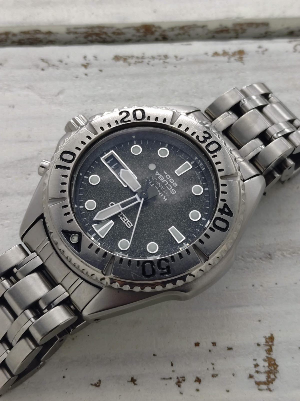 Seiko Kinetic Titanium Scuba 200 m – Ref. 5M63-0B40 – Caliber 5M63, titanium, diver's bezel – June 2006