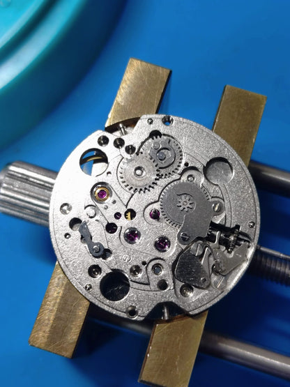Citizen Homer Date « Parawater » – Réf. 63-1019 – Calibre Homer, 17 rubis, remontage manuel – Acier inoxydable – Mars 1969 – fraîchement révisée
