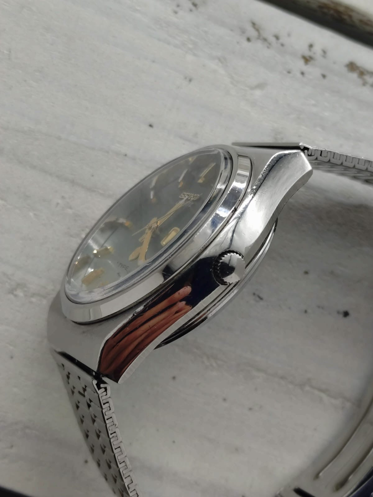 Seiko Quartz Type II – Réf. 4623-8030 – Calibre 4623, Daini Seikosha – cadran dégradé vert – janvier 1977