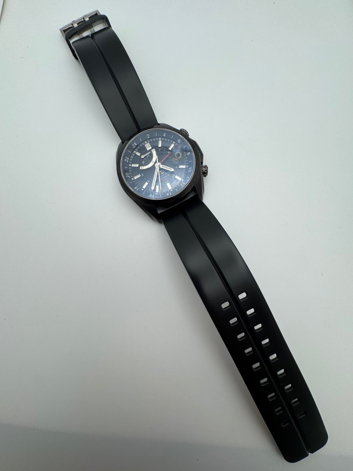 Orient Star Automatic GMT – black ion-plated, power reserve and second time zone – exhibition case back