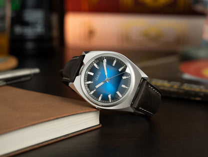 Vario Futurist Watch – Sunburst Blue Fume