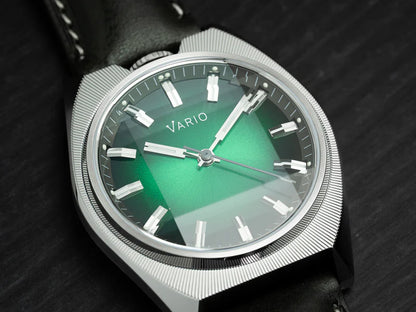 Vario Futurist Watch – Sunburst Green Fumé