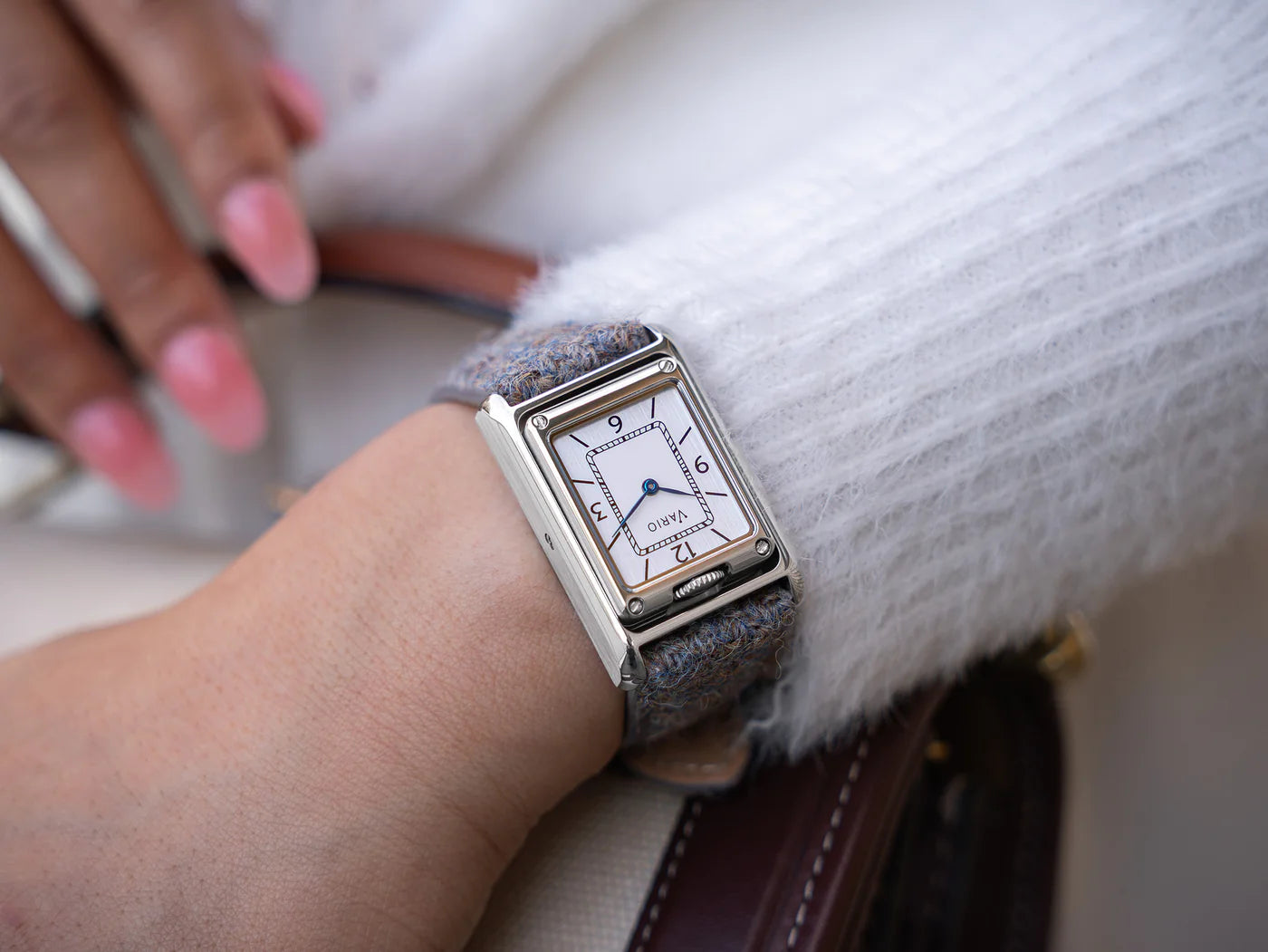 VARIO VERSA Reversible Dual Time Silver-White MoP Watch