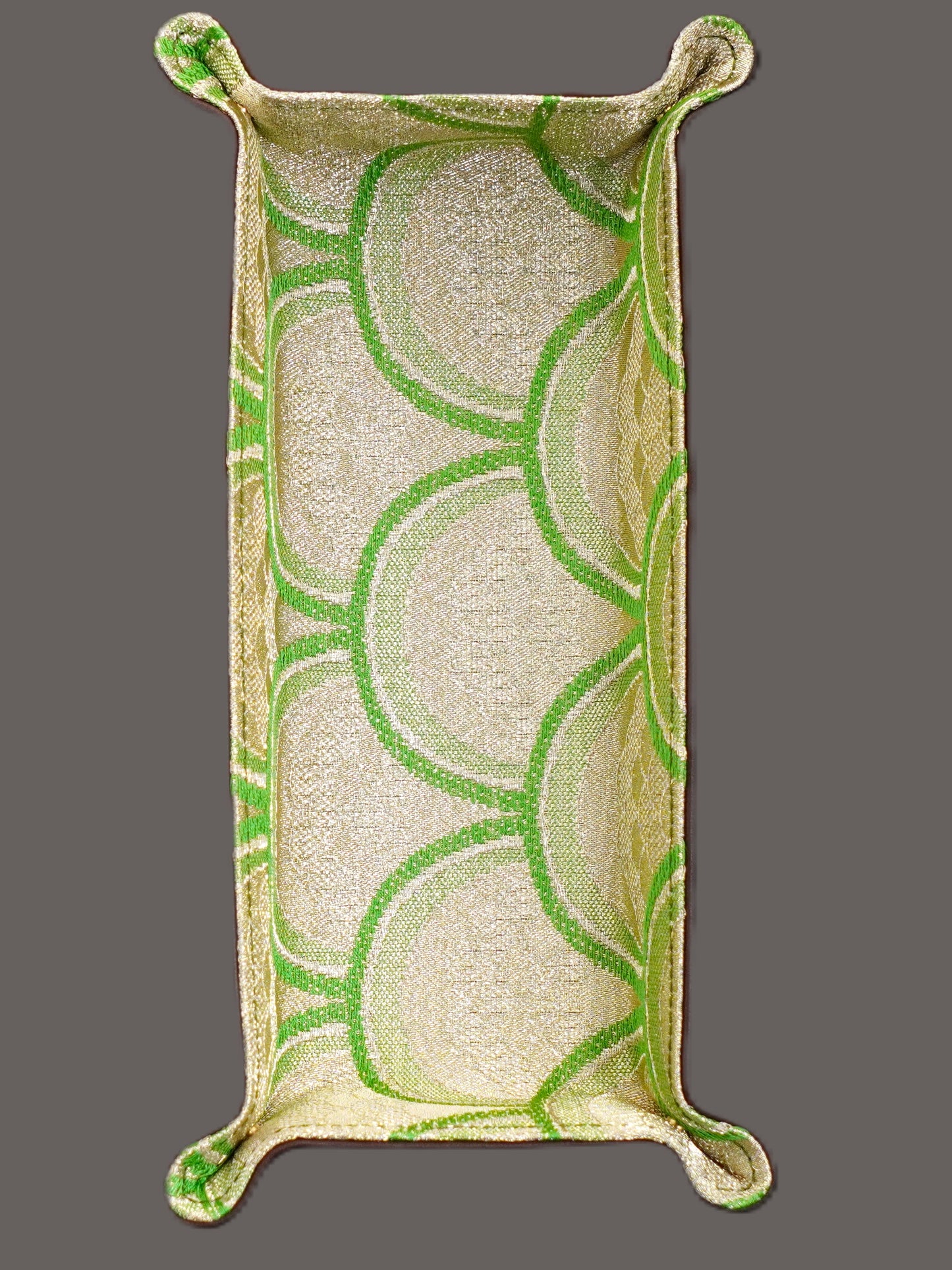 Plateau exclusif pour montres et bijoux – Pièces uniques réalisées à la main à partir de tissus de kimono japonais originaux, modèle Japon, motif écailles de poisson or et vert, 24 x 12 cm