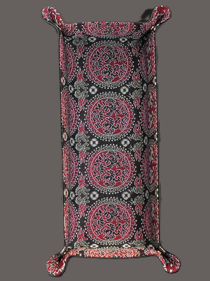 Plateau exclusif pour montres et bijoux – Pièces uniques réalisées à la main à partir de tissus de kimonos japonais originaux, modèle Cercles Japonais, 24 x 12 cm