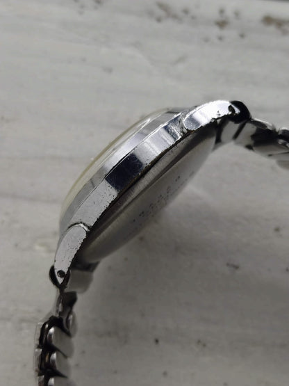 Seiko Chronometer – Case No. 1049 – Caliber 10A, manual wind with small seconds – July 1948 – freshly serviced
