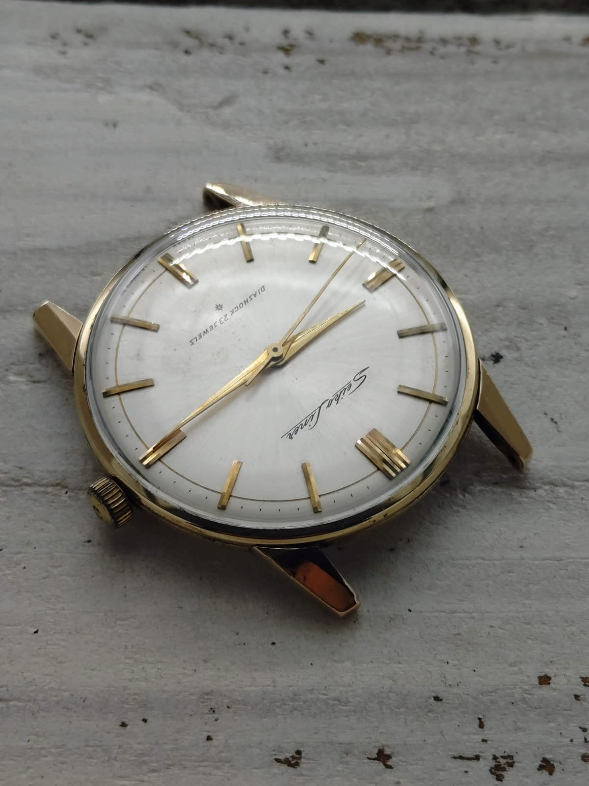 Seiko Liner « Diashock 23 Jewels » – Réf. J15007E – Calibre 3140, remontage manuel – Plaqué or – Début des années 1960 – Récemment révisée
