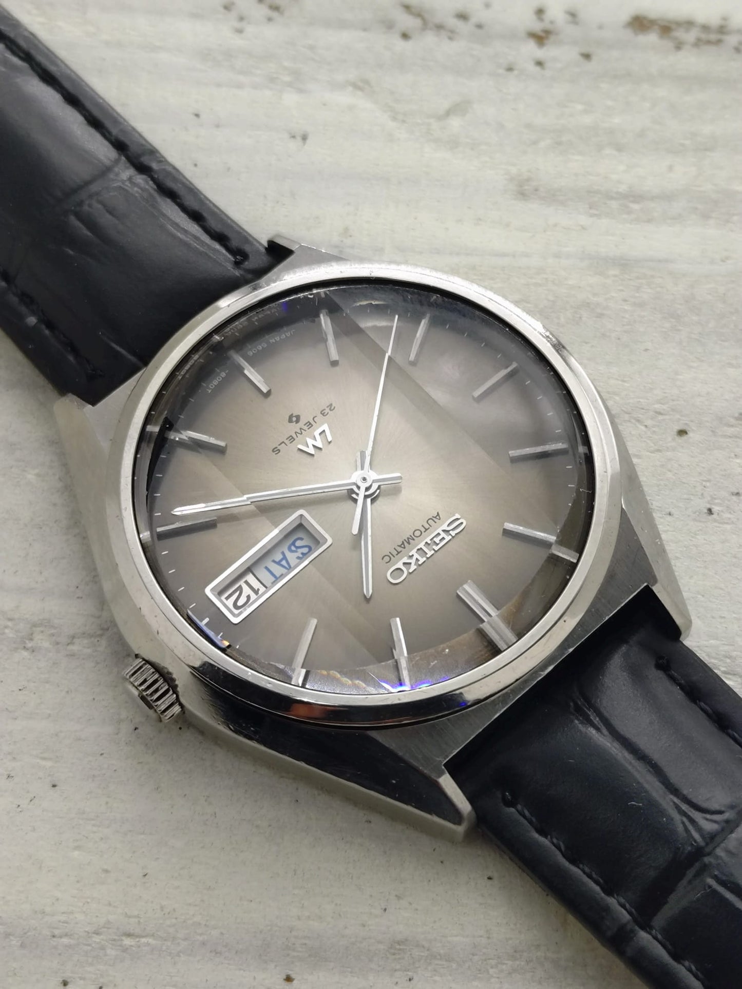 Seiko Lord Matic 5606-8130 – Rauch-Verlaufszifferblatt & Facettenglas – 23 Jewels, um 1975