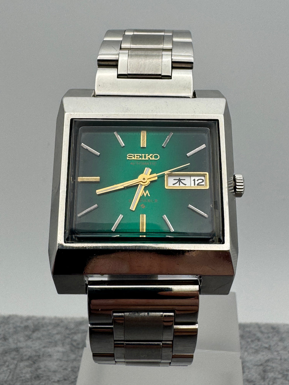 Seiko Lord Matic 5606-5160 – Automatique – cadran TV vert – janvier 1974 – 25 rubis – fraîchement révisée