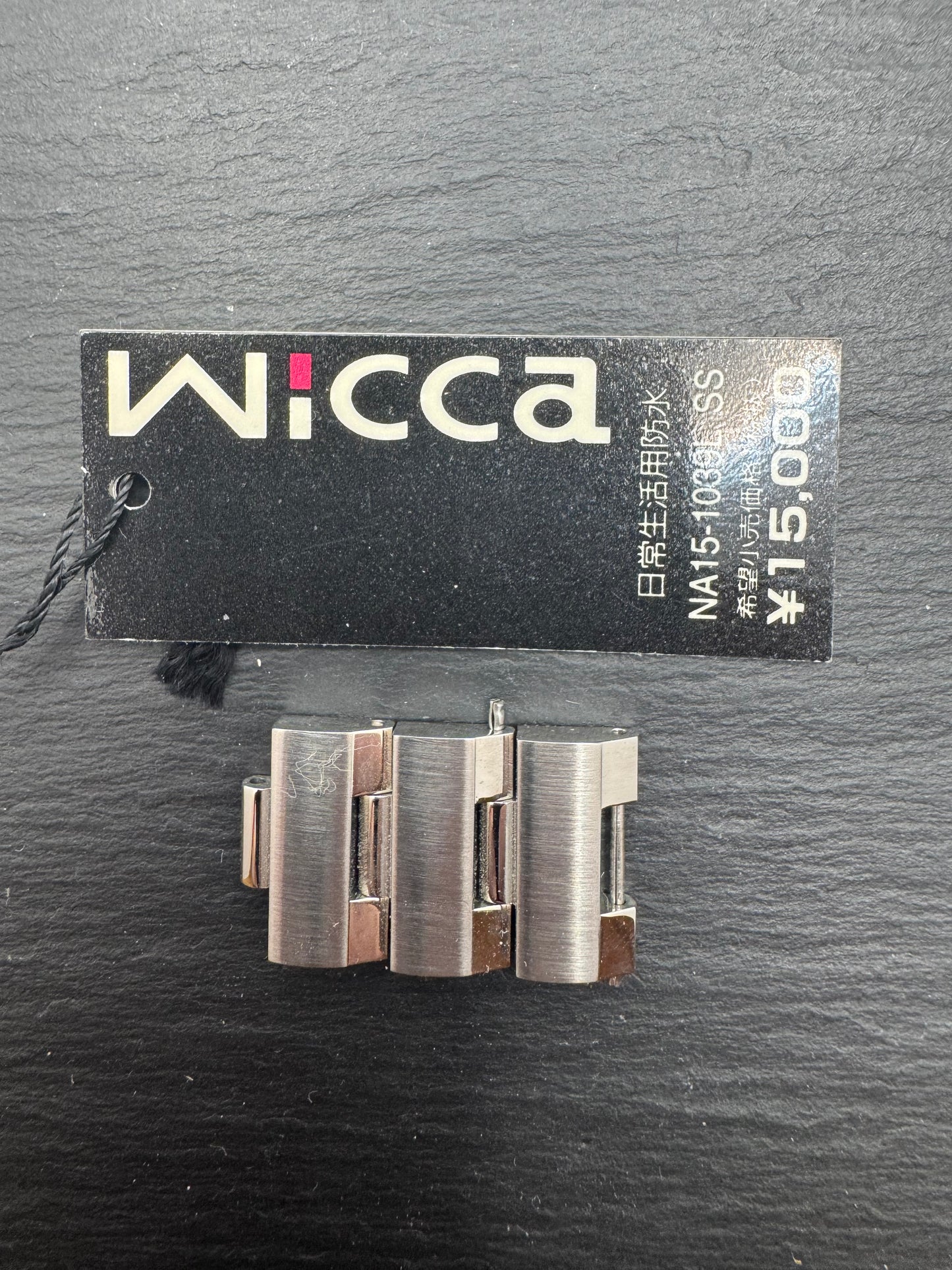 CITIZEN Wicca – Replacement Bracelet Link Stainless Steel – Ref. NA15-1036xx SS / Cal. 6329 – SINGLE LINK (1 piece) – like new (NOS)