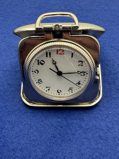 Japanese pocket watch – Quartz – engraved folding case – with crack in the glass