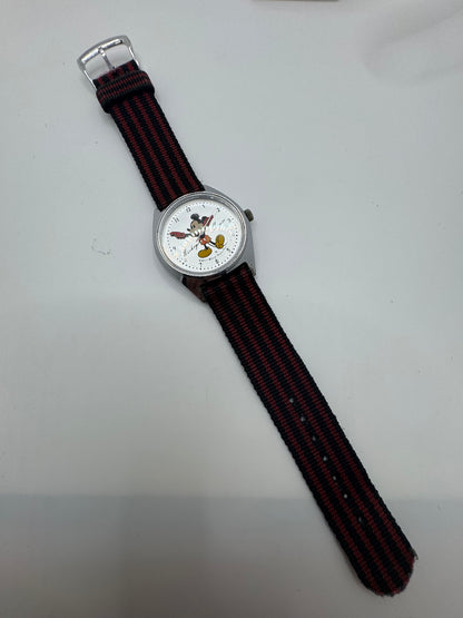 Seiko Mickey Mouse 5000-7000 – Remontage manuel, années 1970 – avec bracelet Disney d’origine