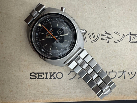 Seiko 5 Sports JDM Speed-Timer 7017-6010 – Caliber 7017, flyback chronograph with inner bezel, Daini Seikosha – February 1971 – freshly serviced