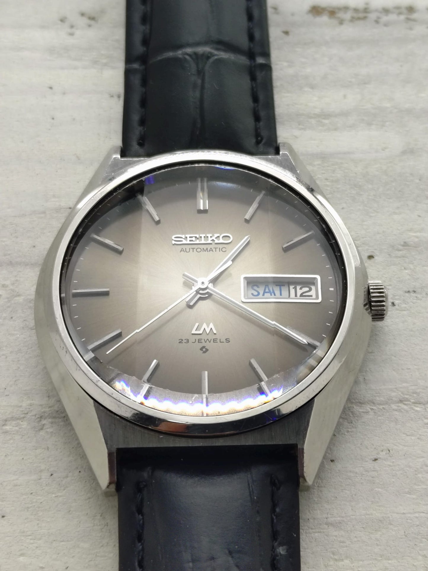 Seiko Lord Matic 5606-8130 – Rauch-Verlaufszifferblatt & Facettenglas – 23 Jewels, um 1975