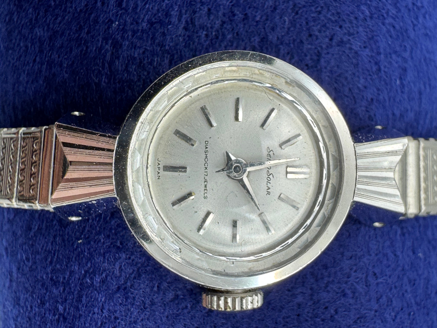 Seiko Solar ladies wristwatch (Ref. 57-010, July 1965)