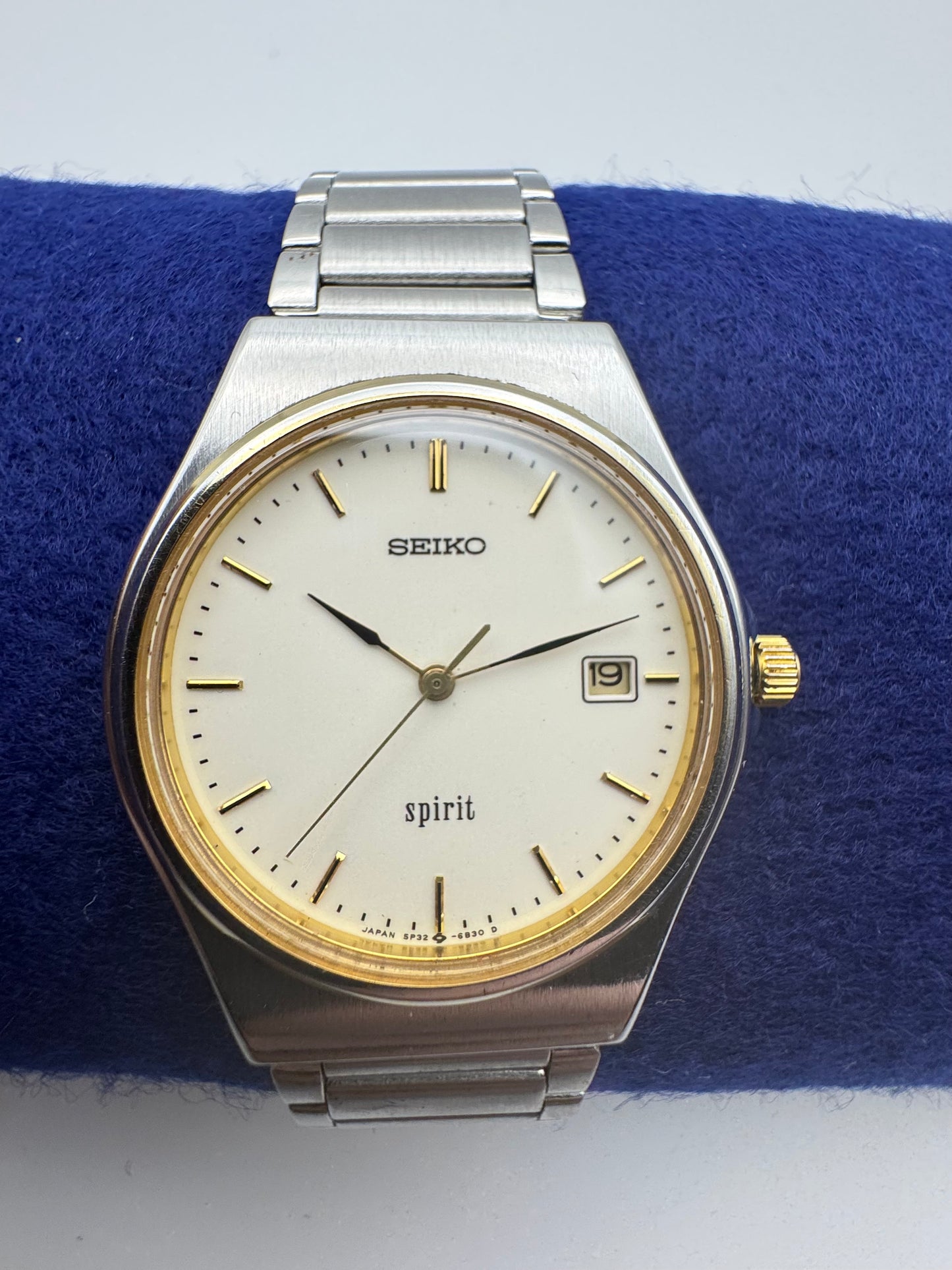 Seiko Spirit 5P32-6B30 – Vintage Quarz (Made in Japan, Januar 1987)
