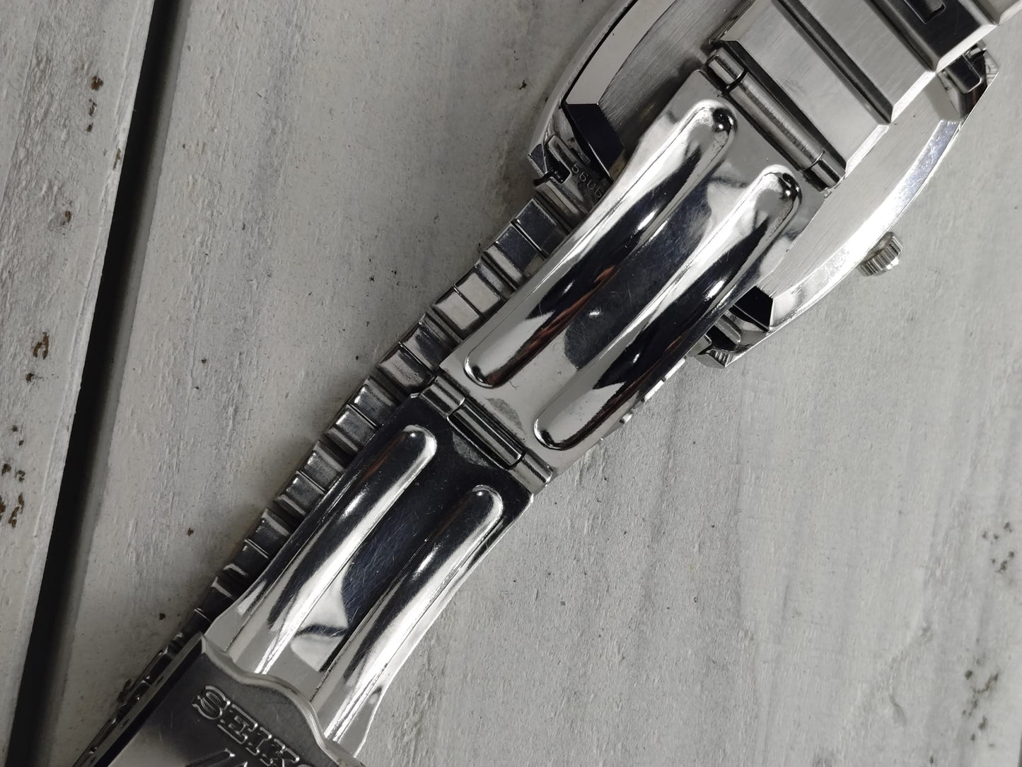 Seiko Lord Matic 5605-5000 – Graues Leinen-Zifferblatt & Original-Stahlband – 25 Jewels, Dezember 1969