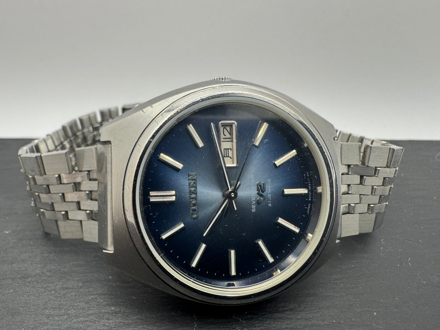 Citizen Seven Star V2 – frisch revidierter 1970er Automatikklassiker mit außergewöhnlichem Blue Sunburst (Juni 1975)
