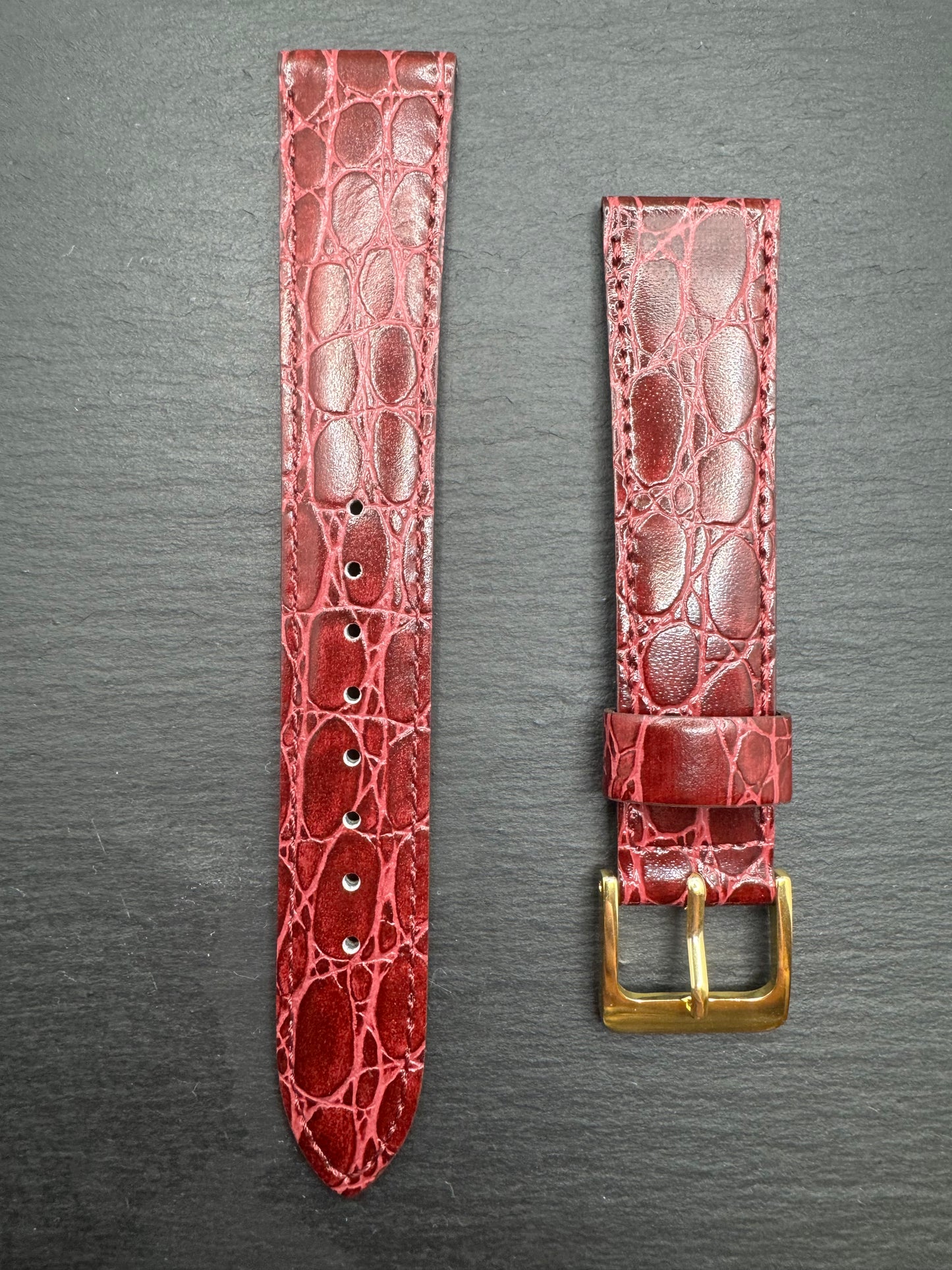 SEIKO Leather Strap DE85 (18-15) – Calfskin, Crocodile Embossed, Bordeaux, Gold Plated Buckle