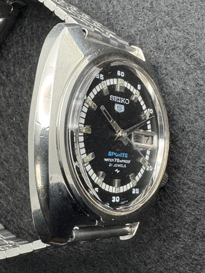Seiko 5 Sports – Ref. 7019-7000 (November 1969, Japan)