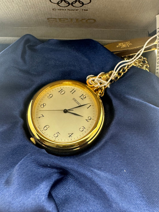 Seiko Taschenuhr Olympische Winterspiele Nagano 1998 – Ref. 7N01-9A00 – ungetragen mit Box