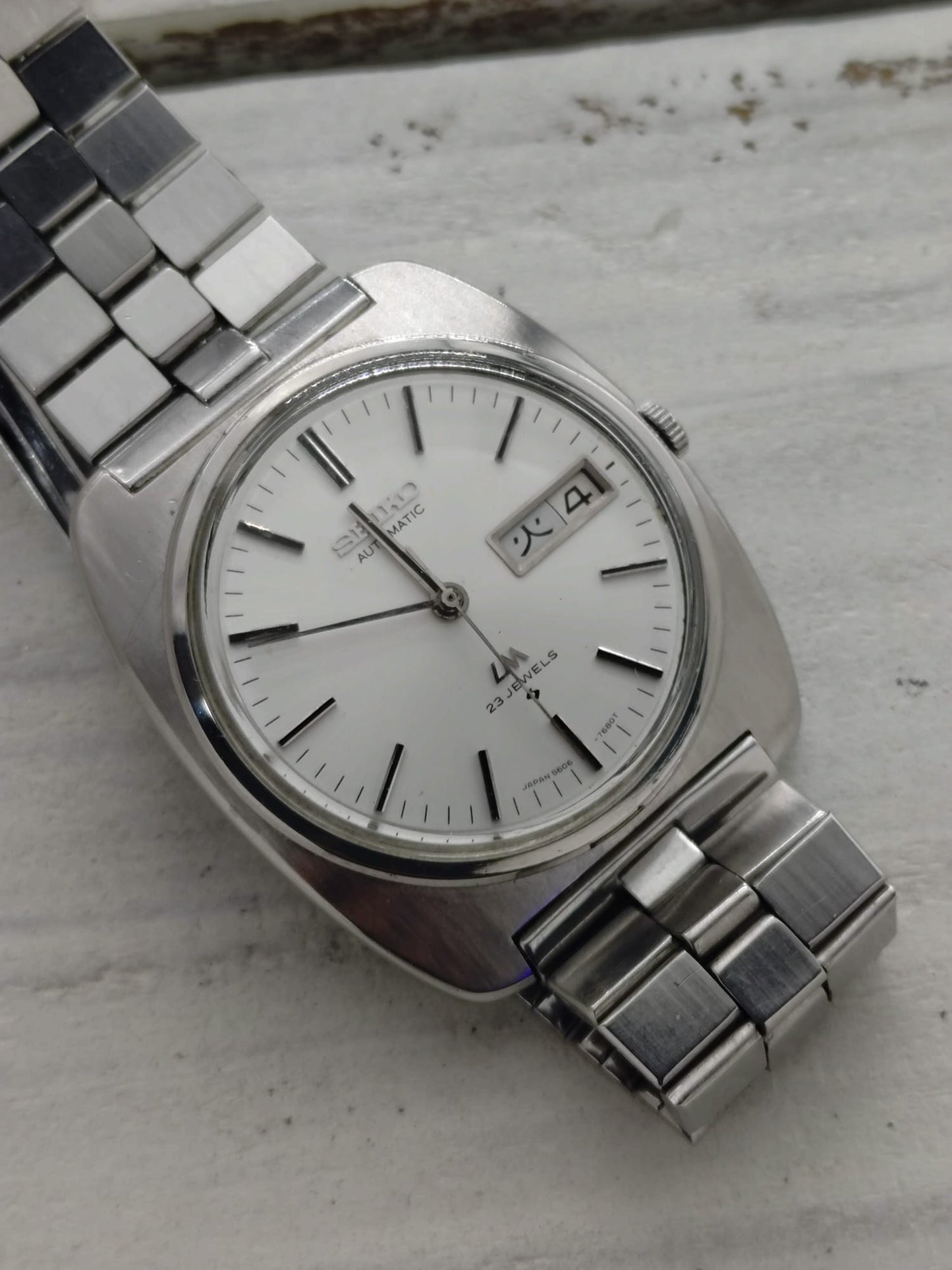 Seiko Lord Matic 5606-7130 – Dez. 1969 – Day-Date, Original-Stahlband, revidiert