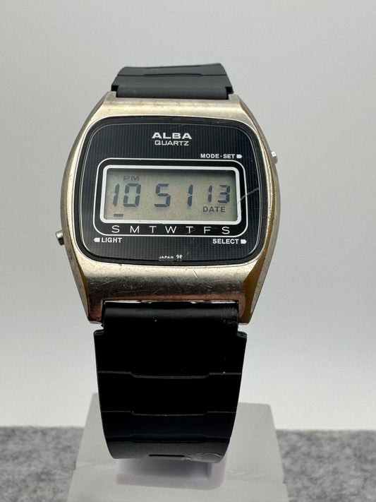 ALBA Quartz Y723-4000 – Juni 1989 - digitale Seiko-Zweitmarke mit Displaybeleuchtung – revidiert