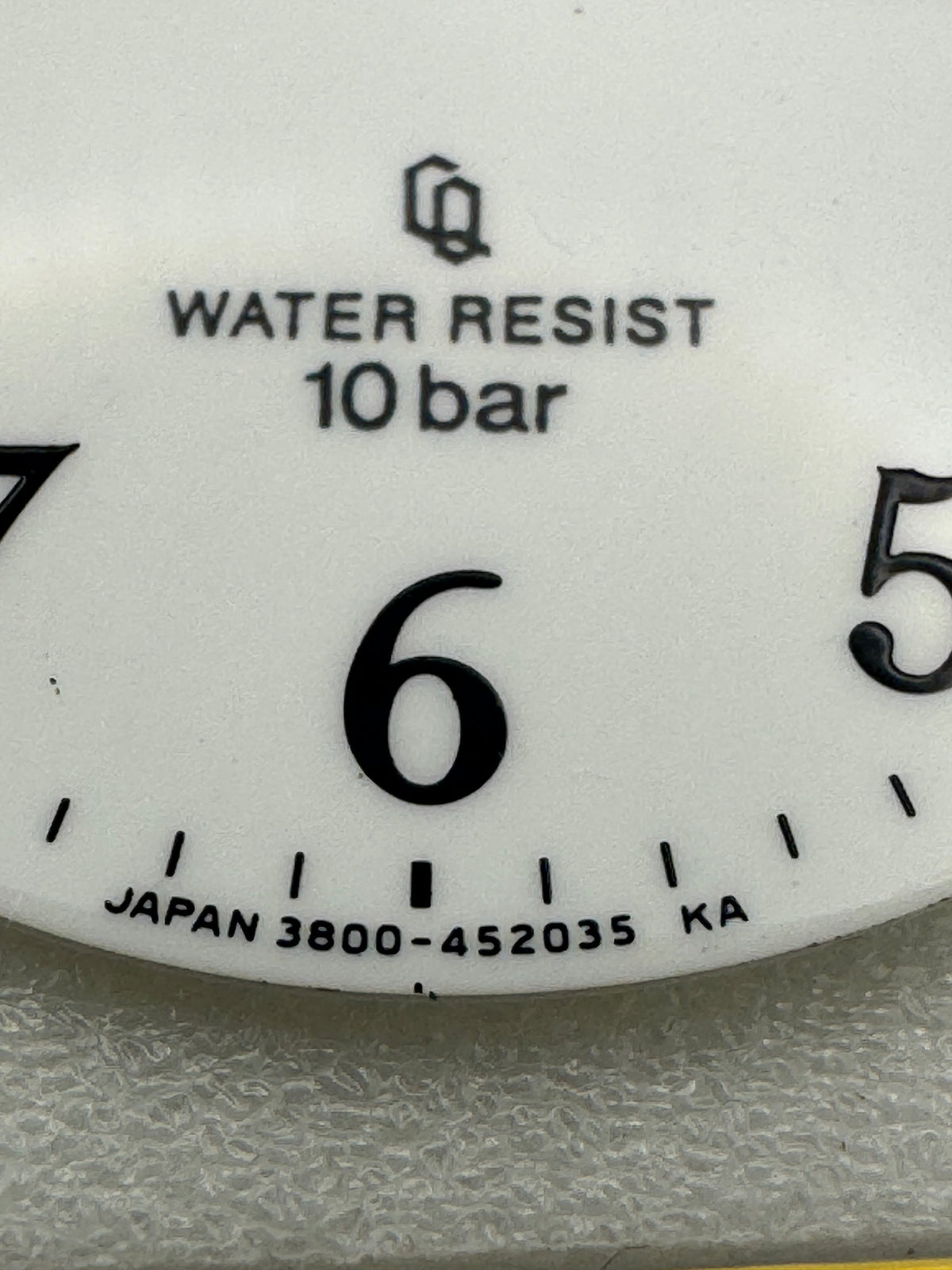 Citizen Quartz — Dial 3800-452035 KA, Water Resist 10 bar (NOS)