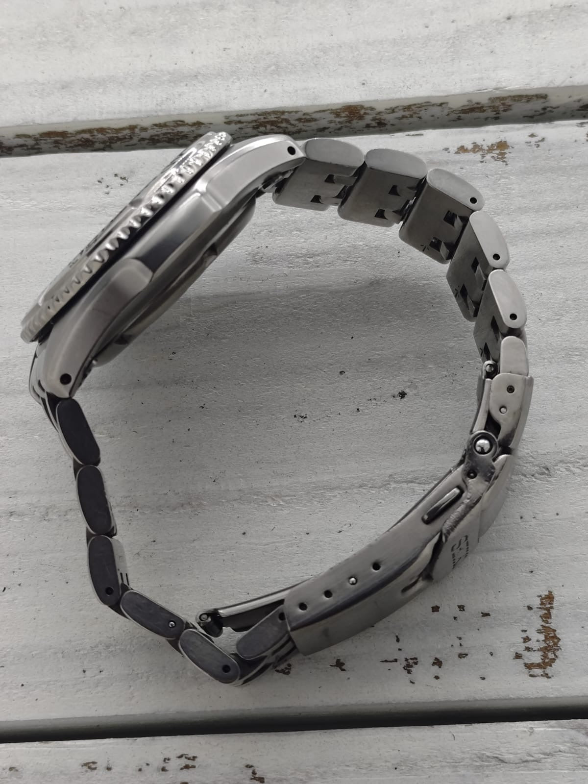 Seiko Kinetic Titanium Scuba 200 m – Ref. 5M63-0B40 – Caliber 5M63, titanium, diver's bezel – June 2006