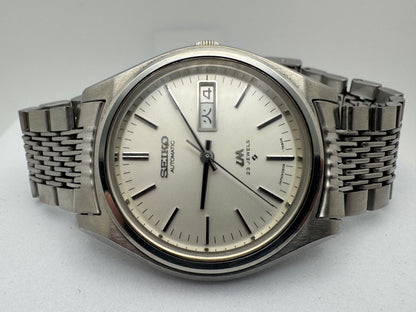 Seiko Lord Matic 5606-7012 – Janvier 1974 – Cal. 5606, 23 rubis – Bracelet d'origine – Révisée